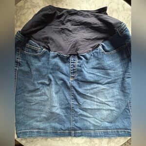 Old Navy maternity denim skirt